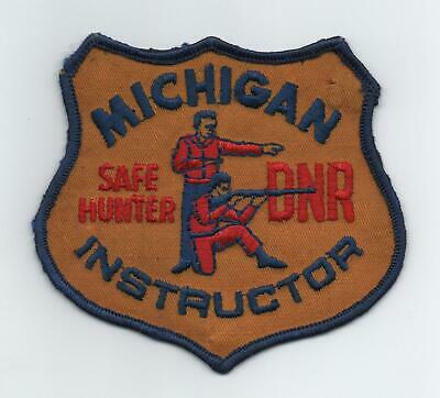 Michigan Dnr "safe Hunter Instructor" Patch, Vintage Shield Design