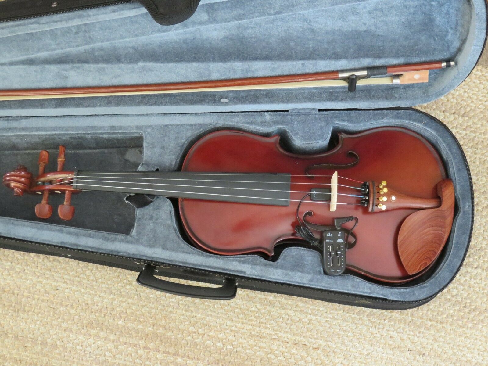 New Full Size Acoustic/electric 4/4 Flamed Concert Violin/fiddle-german
