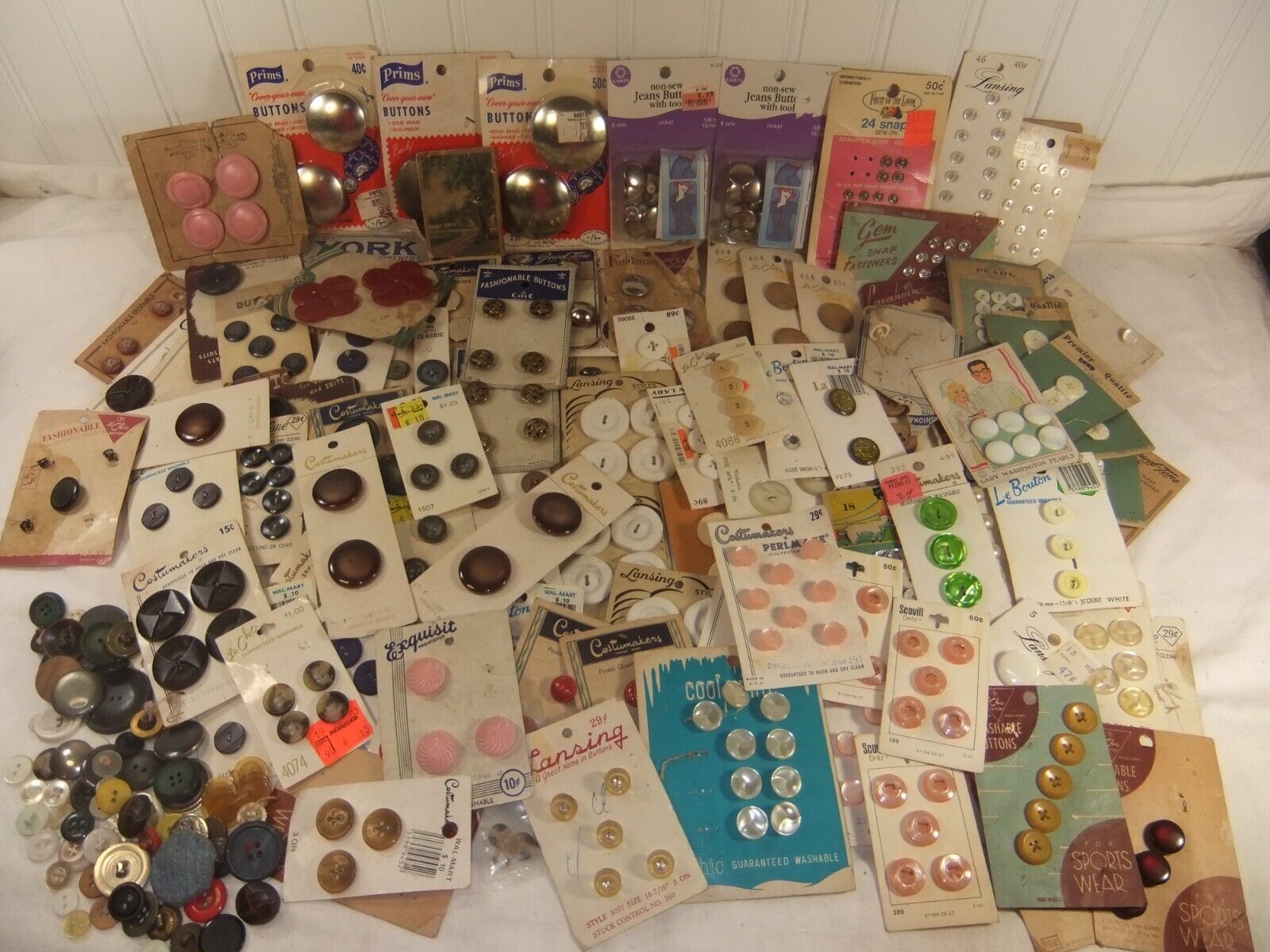 Vintage Mixed Buttons 63 Full Cards & 36 Partial Cards, Snaps, Covers, Needles +