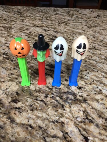 Vintage Lot Of 4 Pez Dispensers With Feet - Pumpkin, Witch, And 2 Ghosts